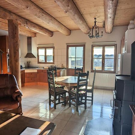 Abgeschiedene Ferienwohnung Im Boehmerwald Kasperske Hory Exterior foto