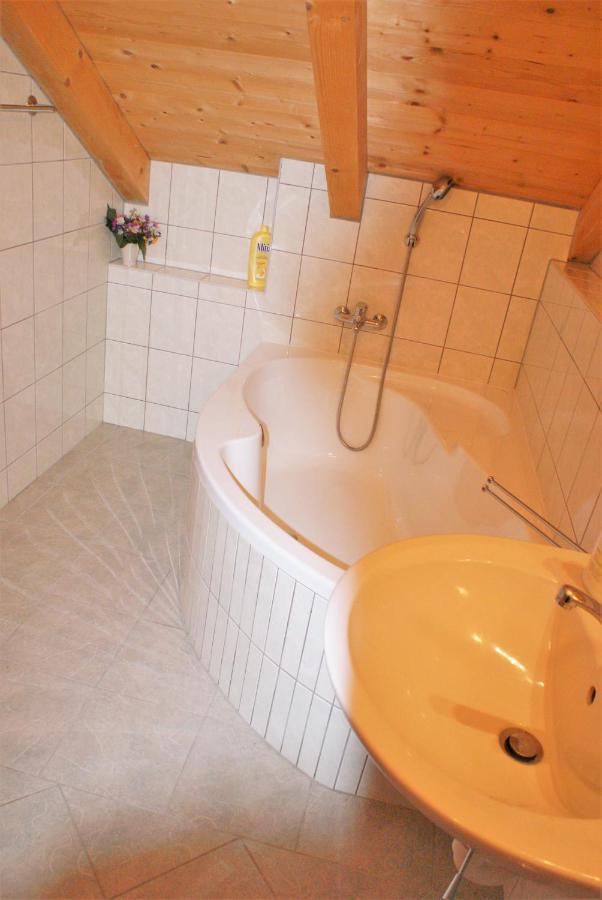 Abgeschiedene Ferienwohnung Im Boehmerwald Kasperske Hory Exterior foto